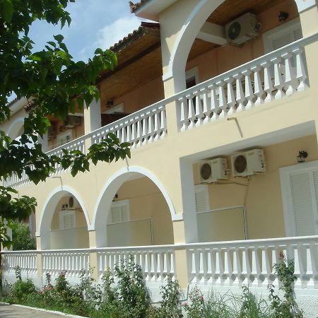 Rallou Rooms & Apartments Gaitani المظهر الخارجي الصورة